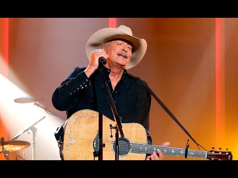 how alan jackson kept traditional country music alive through authentic storytelling and soulful melodies 69eefdd0679e4.jpg