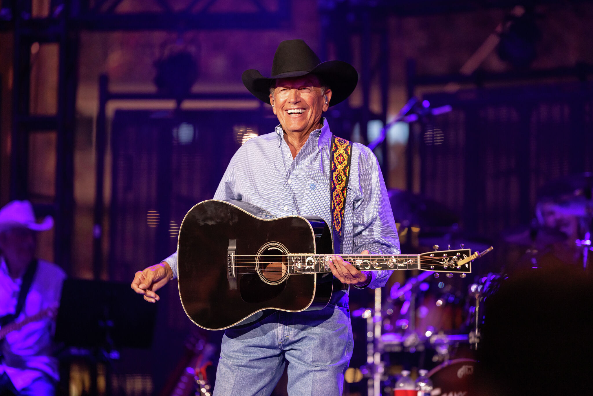 The Timeless Legend - Why George Strait is Called the King of Country Music The Timeless Legend - Why George Strait is Called the King of Country Music