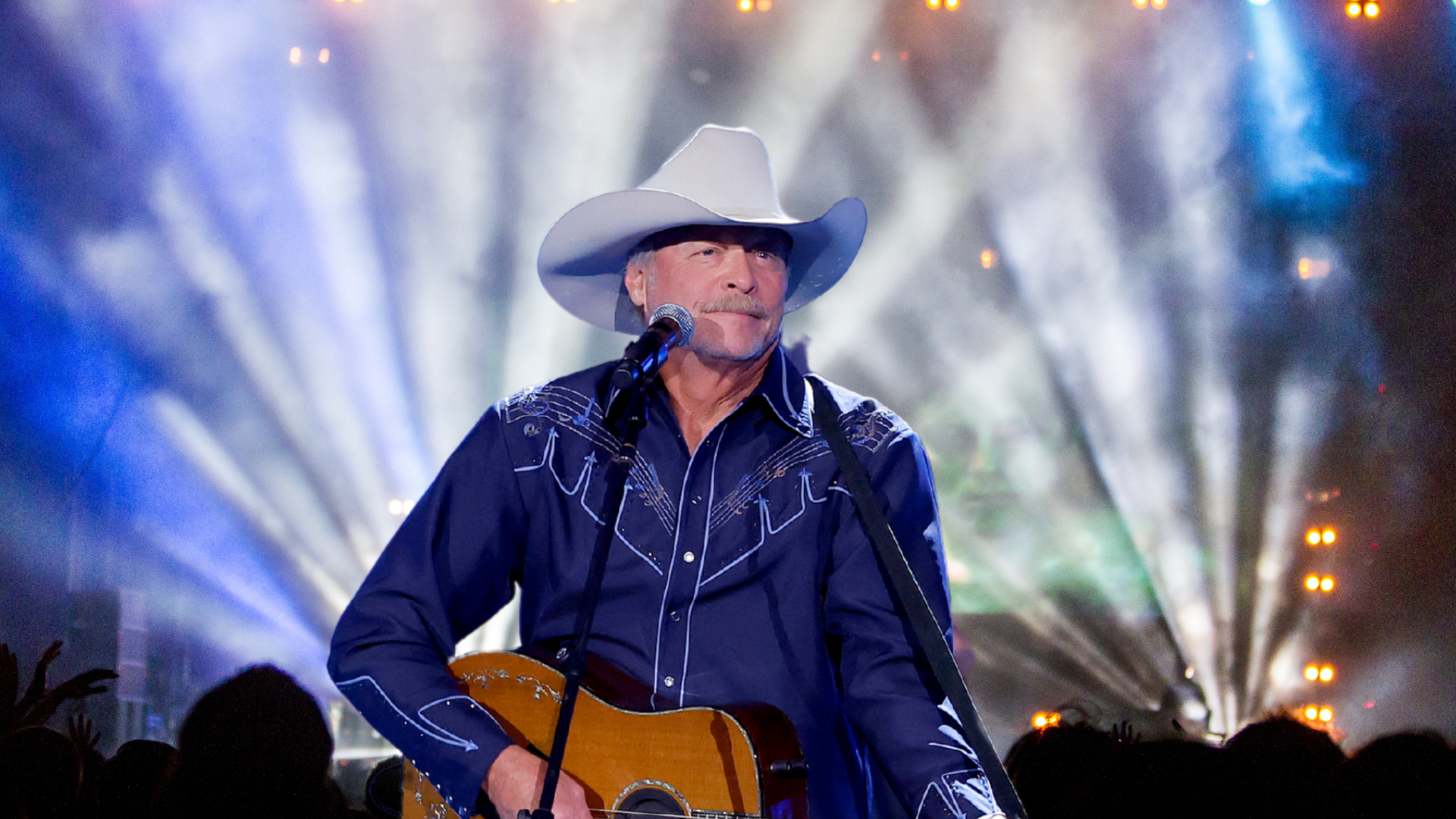 How Alan Jackson Saved Traditional Country Music in the ’90s